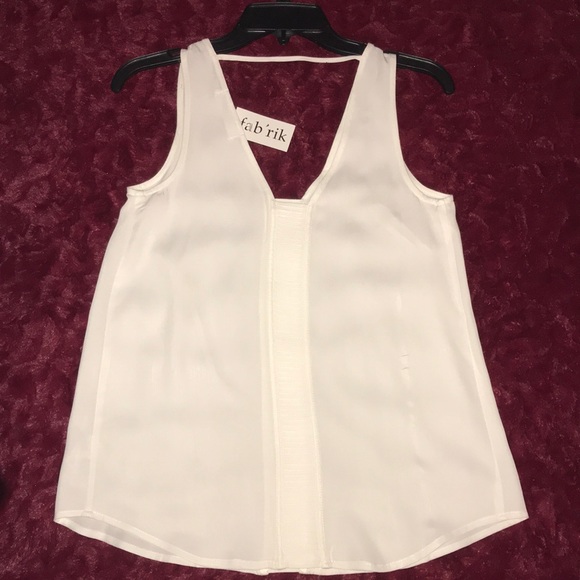 Top - Picture 2 of 7